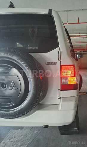 Mitsubishi Pajero io 2000, 286,000 km - 1.8 л - Bakı