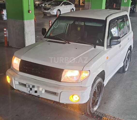 Mitsubishi Pajero io 2000, 286,000 km - 1.8 л - Bakı