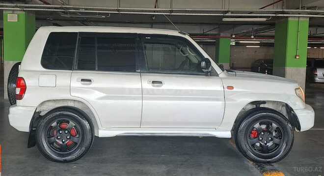 Mitsubishi Pajero io 2000, 286,000 km - 1.8 л - Bakı