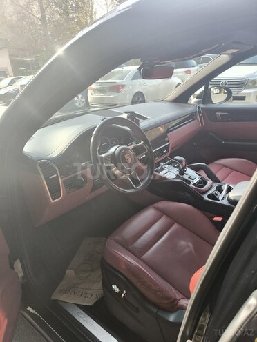 Porsche Cayenne GTS Coupe 2020, 24,400 km - 3.0 l - Bakı