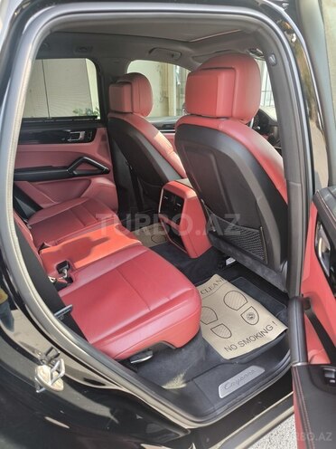 Porsche Cayenne GTS Coupe 2020, 24,400 km - 3.0 l - Bakı