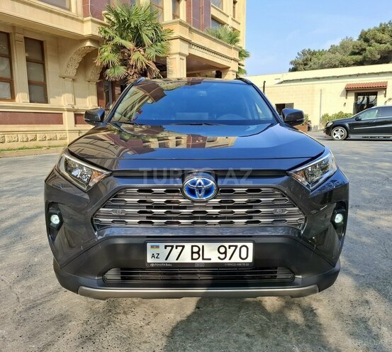 Toyota RAV4 2025, 3,800 km - 2.5 l - Bakı