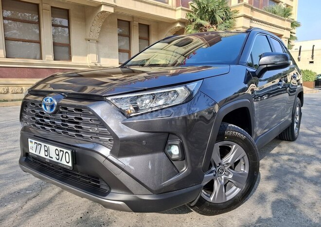 Toyota RAV4 2025, 3,800 km - 2.5 l - Bakı