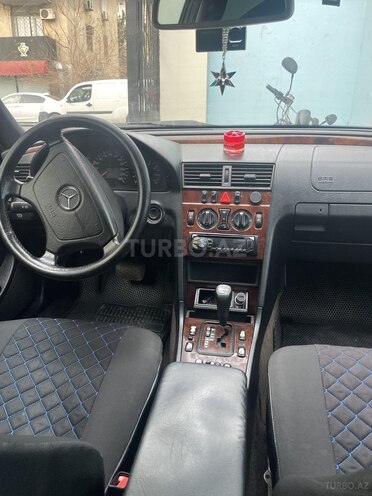 Mercedes C 180 1999, 315,000 km - 1.8 л - Bakı