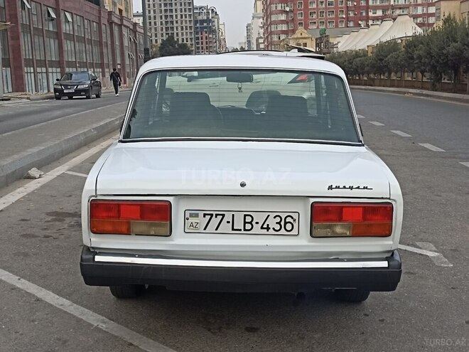 LADA (VAZ) 2107 2000, 175,000 km - 1.6 л - Bakı