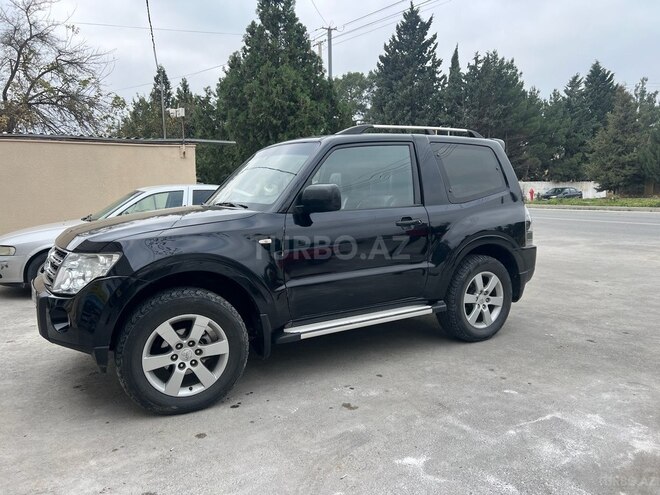 Mitsubishi Pajero 2009, 344,000 km - 3.2 l - Şabran
