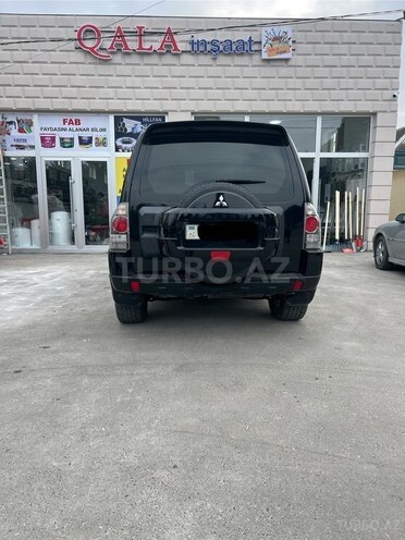 Mitsubishi Pajero 2009, 344,000 km - 3.2 l - Şabran