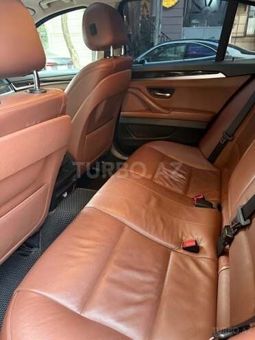 BMW 528 2015, 218,000 km - 2.0 l - Bakı