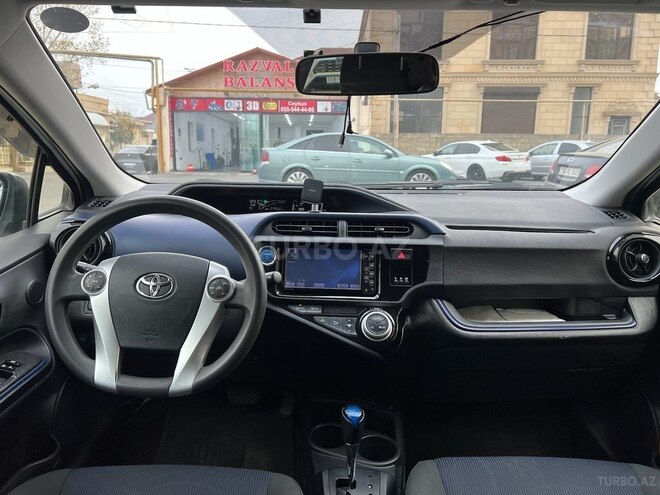 Toyota Aqua 2015, 274,000 km - 1.5 l - Bakı