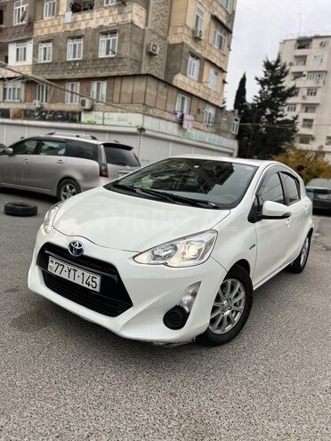Toyota Aqua 2015, 274,000 km - 1.5 l - Bakı