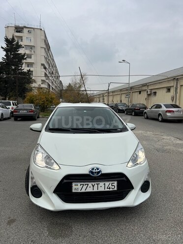 Toyota Aqua 2015, 274,000 km - 1.5 l - Bakı