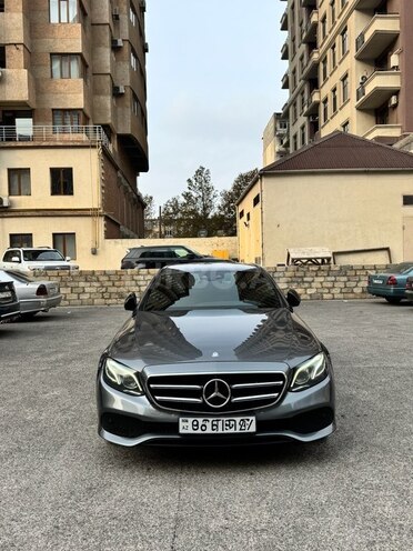 Mercedes E 220 d 2016, 240,000 km - 2.0 л - Bakı
