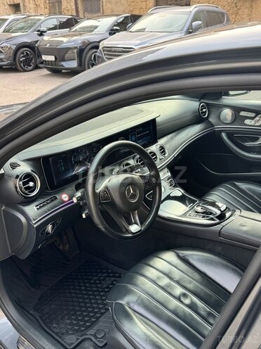 Mercedes E 220 d 2016, 240,000 km - 2.0 л - Bakı