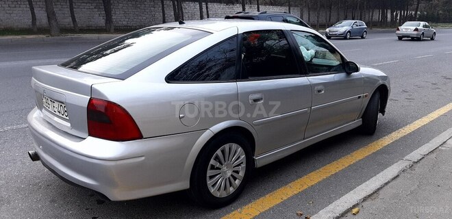 Opel Vectra 2000, 195,000 km - 1.8 л - Bakı