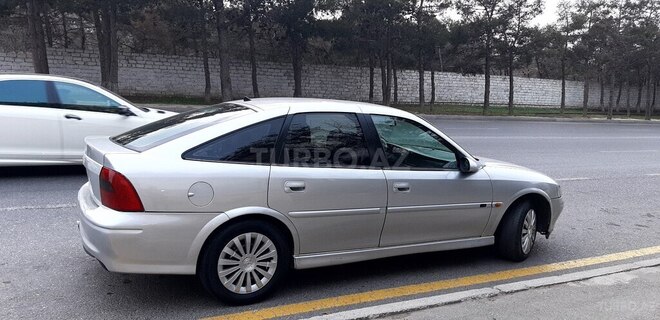 Opel Vectra 2000, 195,000 km - 1.8 л - Bakı