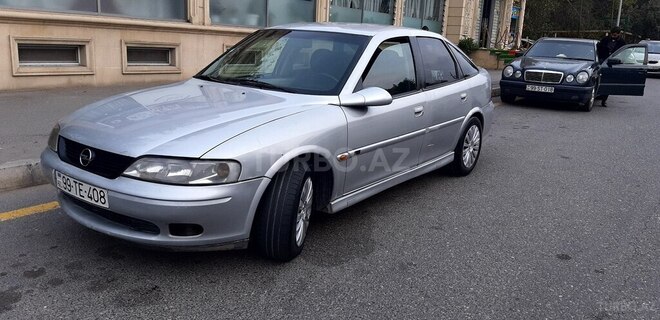Opel Vectra 2000, 195,000 km - 1.8 л - Bakı