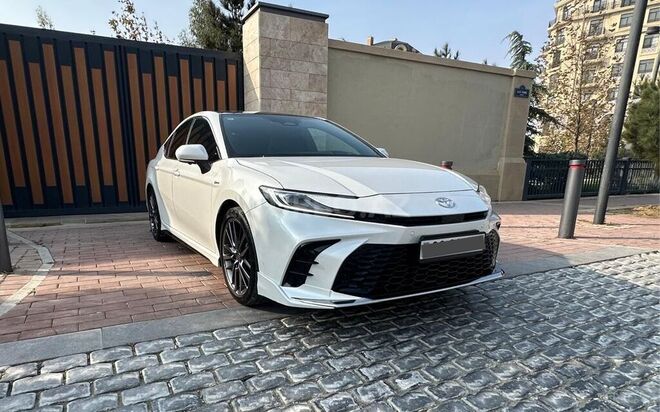Toyota Camry 2025, 6,700 km - 2.0 l - Bakı