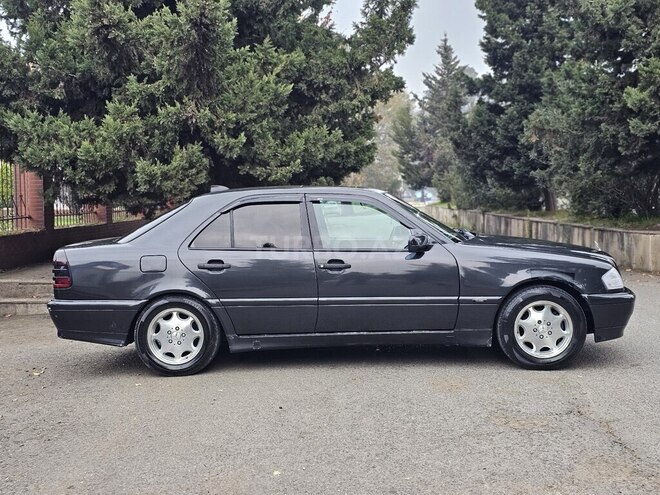 Mercedes C 180 1995, 551,946 km - 1.8 l - Lənkəran