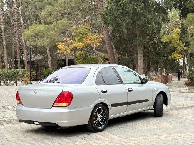 Nissan Sunny 2010, 282,326 km - 1.6 l - Bakı