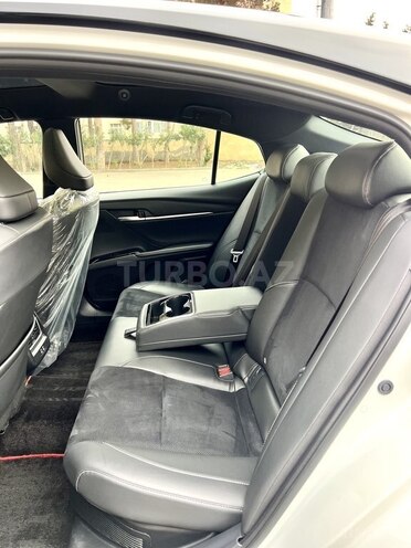 Toyota Camry 2024, 37,000 km - 2.0 l - Bakı