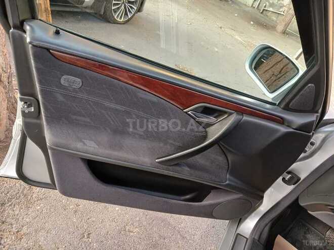 Mercedes E 220 1999, 340,000 km - 2.2 l - Bakı
