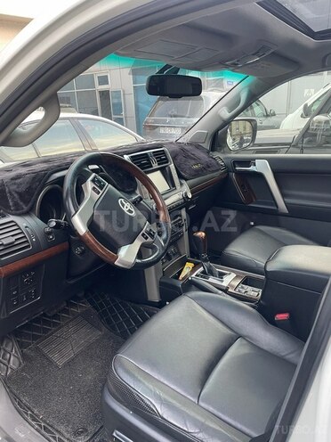 Toyota Land Cruiser Prado 2013, 257,483 km - 3.0 l - Bakı