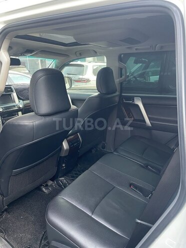Toyota Land Cruiser Prado 2013, 257,483 km - 3.0 l - Bakı