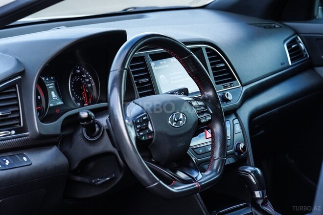 Hyundai Elantra 2018, 118,000 km - 1.6 л - Bakı