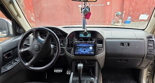 Mitsubishi Pajero 2003, 253,000 km - 3.0 l - Astara