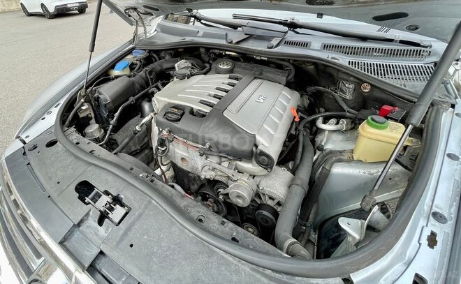 Volkswagen Touareg 2005, 275,596 km - 3.2 l - Bakı