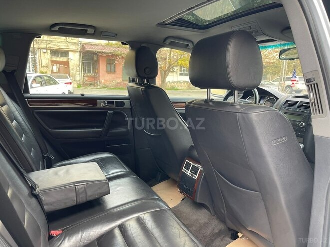 Volkswagen Touareg 2005, 275,596 km - 3.2 l - Bakı