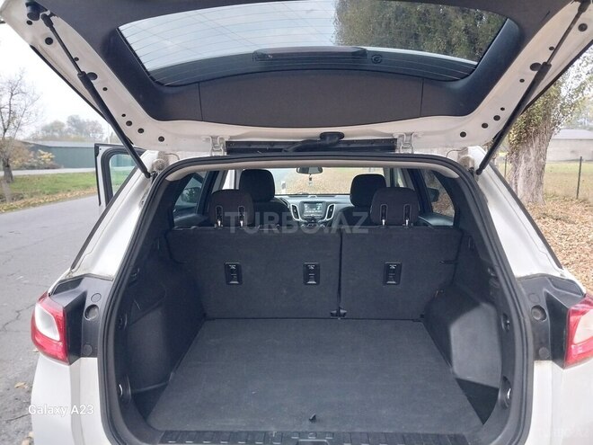 Chevrolet Equinox 2018, 181,200 km - 1.5 l - Qax