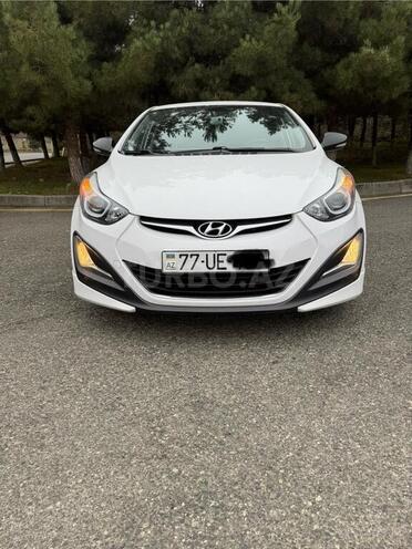 Hyundai Avante 2015, 212,000 km - 1.6 l - Quba