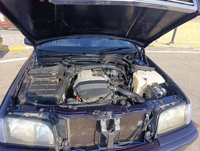 Mercedes C 180 1999, 410,000 km - 1.8 l - Ağsu