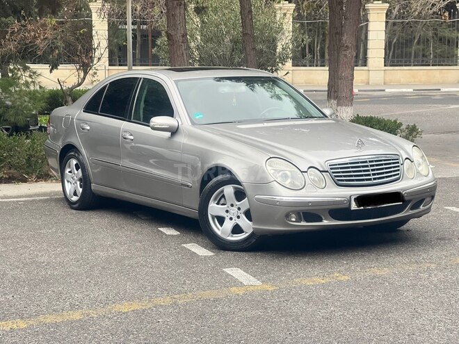 Mercedes E 300 2006, 290,000 km - 3.0 l - Bakı