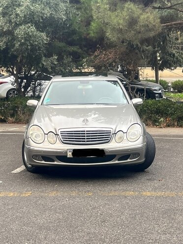 Mercedes E 300 2006, 290,000 km - 3.0 l - Bakı