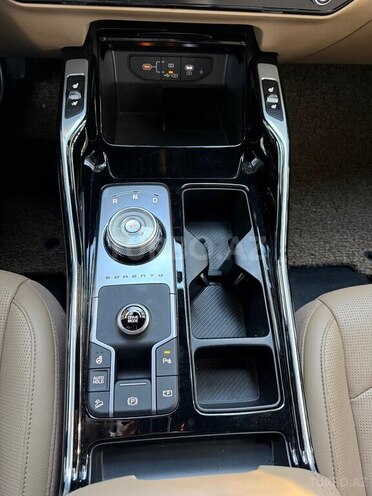 Kia Sorento 2024, 24,000 km - 1.6 l - Bakı