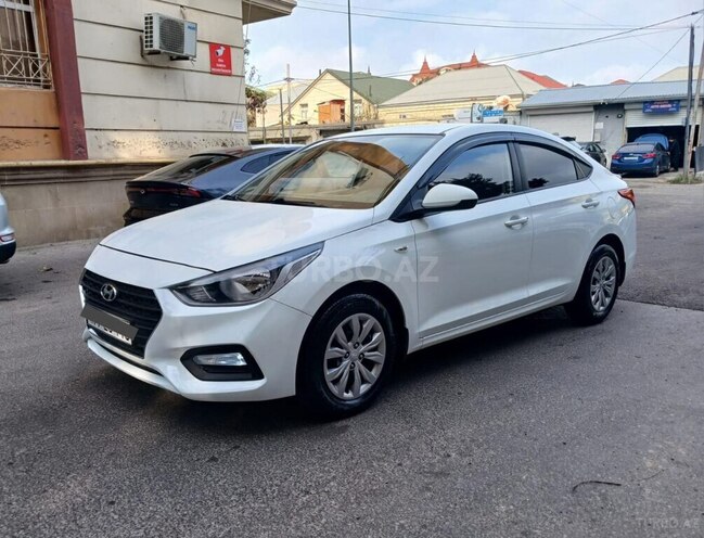 Hyundai Accent 2018, 149,500 km - 1.6 л - Bakı