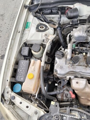 Nissan Sunny 2005, 530,000 km - 1.6 l - Bakı