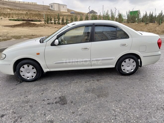Nissan Sunny 2005, 530,000 km - 1.6 l - Bakı