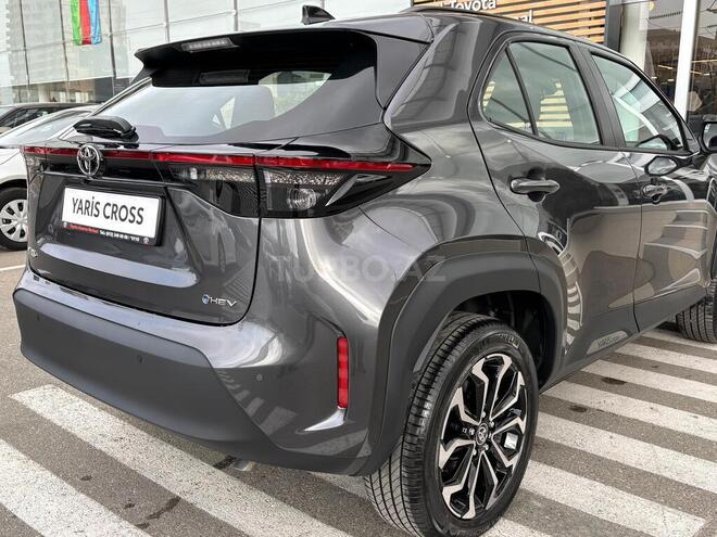 Toyota Yaris Cross-5