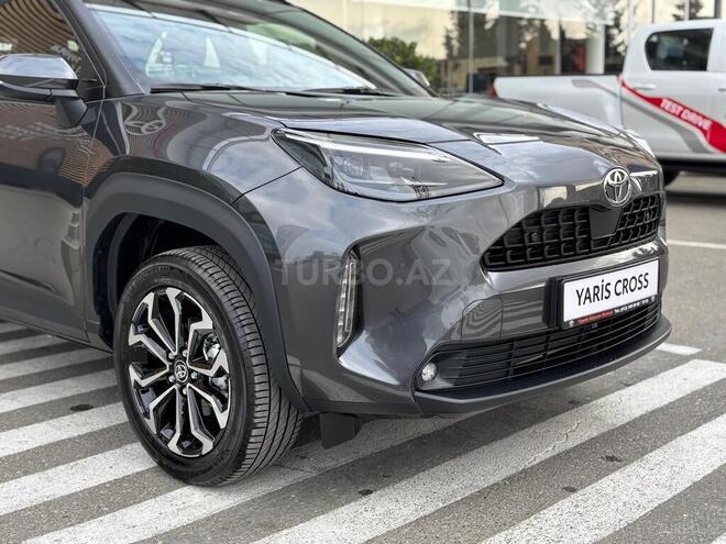 Toyota Yaris Cross-6