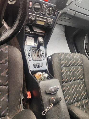 Mercedes C 180 1999, 330,000 km - 1.8 л - Lənkəran
