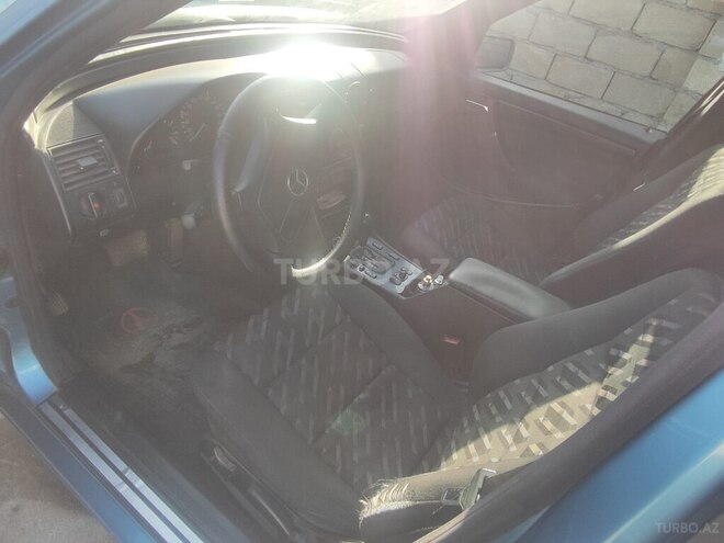 Mercedes C 180 1999, 330,000 km - 1.8 л - Lənkəran