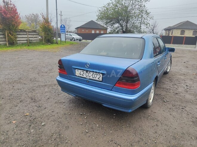 Mercedes C 180 1999, 330,000 km - 1.8 л - Lənkəran