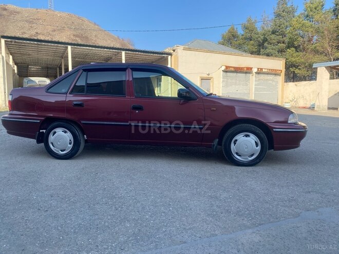 Daewoo Nexia-4