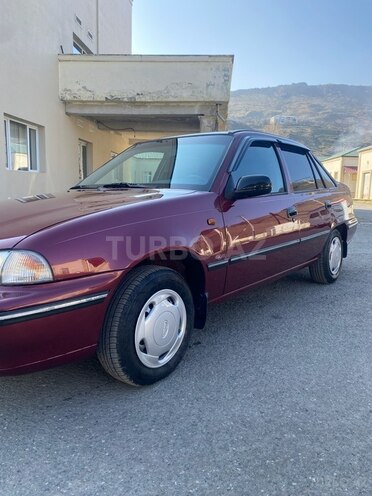 Daewoo Nexia-3