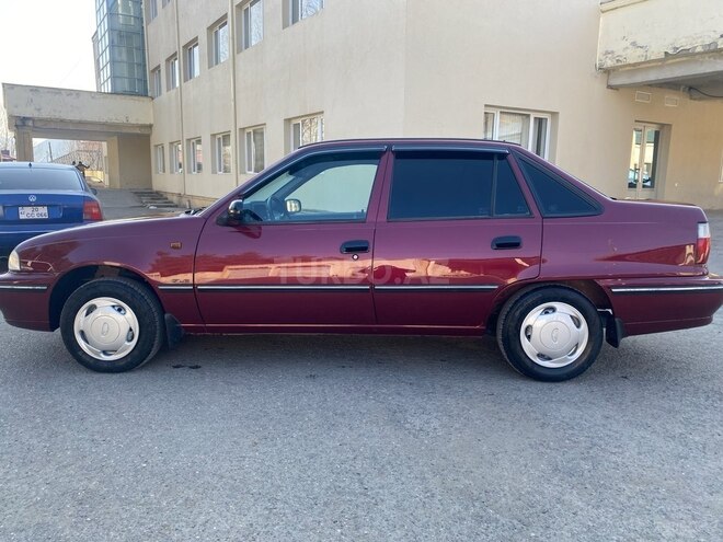 Daewoo Nexia-8