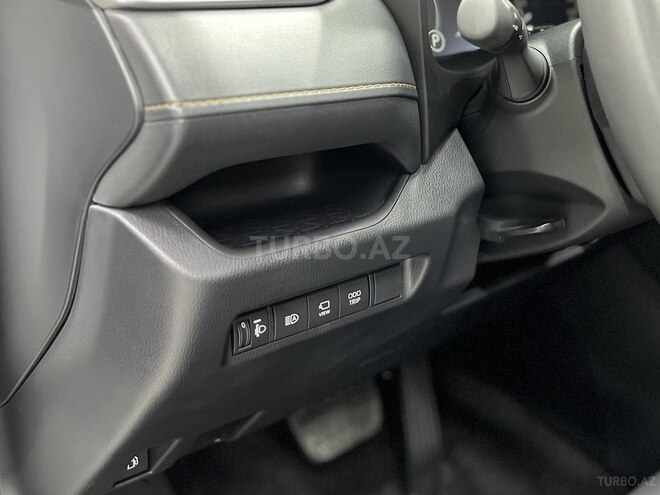 Toyota RAV4-26