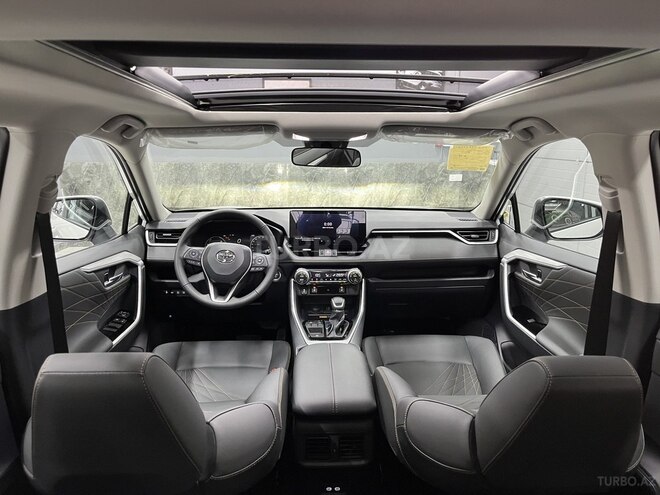 Toyota RAV4-20